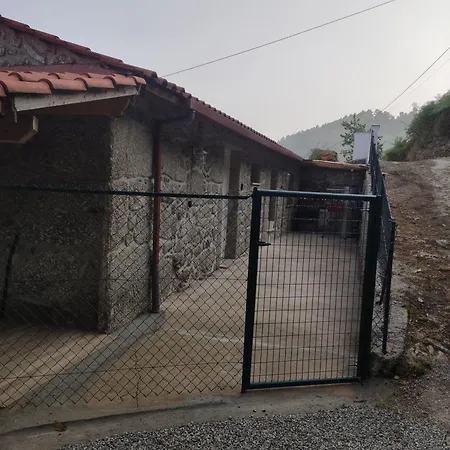 Casa Cancelas, 2 Quartos, Rodeada De Natureza, Ponte da Barca
